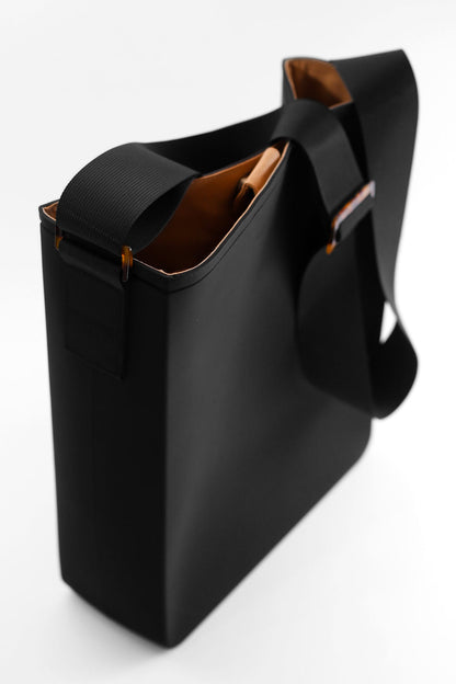 MNL Tote - Black